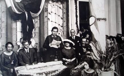 Celebran a Gabriela Mistral con libro bilingüe