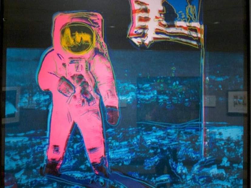 ¿Qué relación une a Andy Warhol con la NASA? La respuesta es James Webb