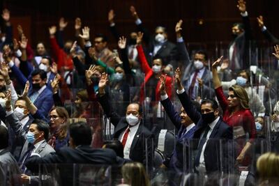 Diputados avalan en lo general y en lo particular la Ley Federal de Juicio Político y Declaración de Procedencia