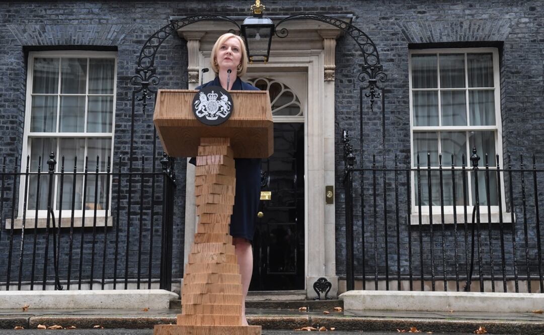 La nueva Primera Ministra de Gran Bretaña, Liz Truss, habla en Downing Street, Londres, Gran Bretaña. Foto: EFE