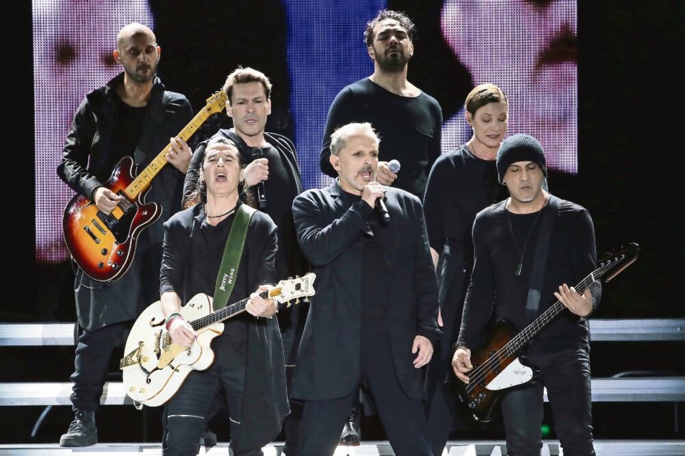 Al hacer un llamado a la fraternidad, el cantante español habló también de sus hijos: “Me parece que el mundo que quería dejarles, ya no está” (BERENICE FREGOSO. EL UNIVERSAL)