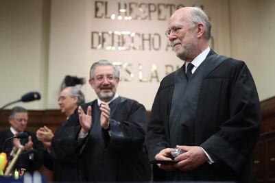 Dan la bienvenida a Juan Luis González Alcántara Carrancá en la SCJN
