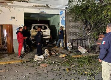 Explosión por presunta acumulación de gas LP daña vivienda en Las Vegas Xalostoc, Ecatepec