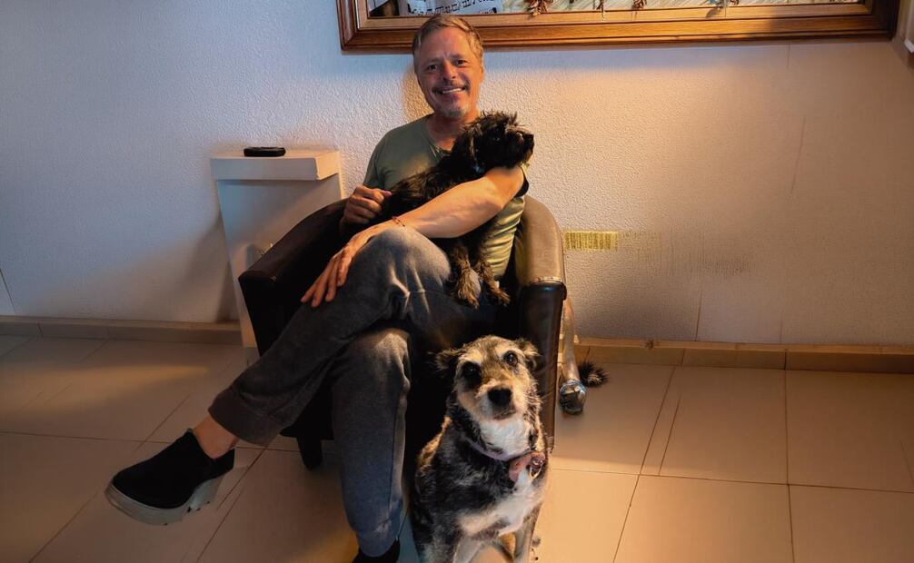Famosos celebran el Día del Perro