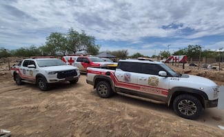 Buscan a adulto mayor arrastrado por la corriente en Hermosillo; reanudan operativo tras intensa tormenta