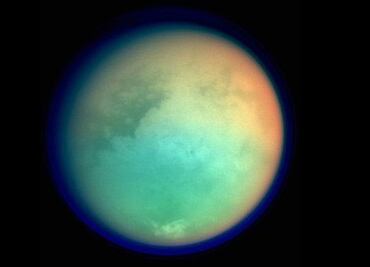 NASA halla nube nociva de hielo en Titán, luna de Saturno