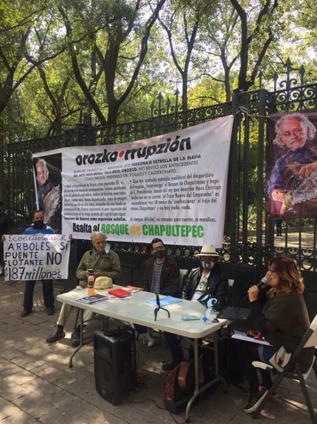 "Gabriel Orozco no tiene estatus legal para asignar obras a nombre de la Federación"