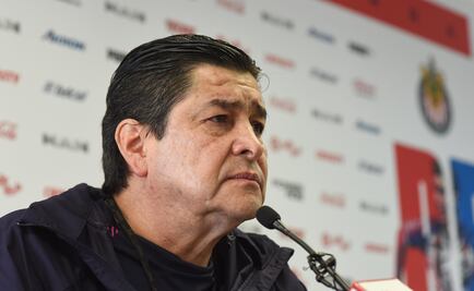 Luis Fernando Tena: Soy candidato a quedarme como técnico de Chivas