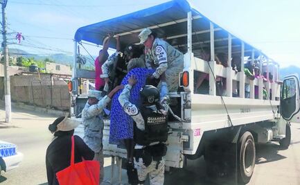 Frenan con balas a transportistas en Acapulco