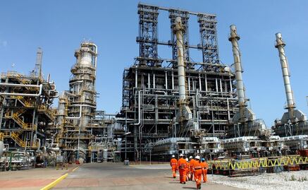 Venezuela afirma que exportación de petróleo sigue con "normalidad" tras bloqueo de Trump