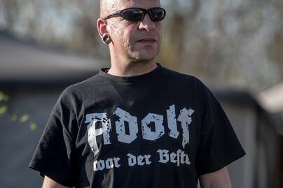 Neonazis conmemoran natalicio de Hitler con festival de rock en Alemania