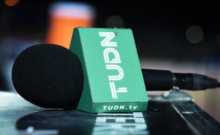 Comentaristas de Televisa explotan contra la Comisión de Árbitros; "Regrabaron los audios"