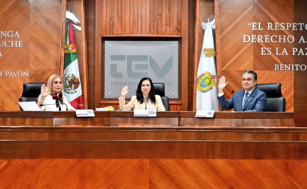 El TEV determinó revocar la constancia de mayoría al abogado Jonathan Máximo Lozano Ordóñez. Foto: Especial.