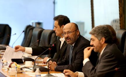 Gobernar sí tiene ciencia, basta de improvisar: PRI a AMLO