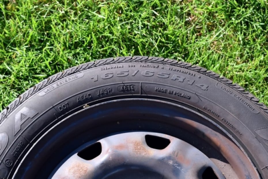 Las llantas indican la velocidad máxima que soportan