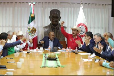 Le apuesta PRI al voto campesino para ganar elección