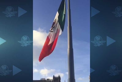 Izan bandera a media asta en el Zócalo por víctimas del 68