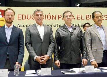 Convocan en consulta a mejorar calidad educativa