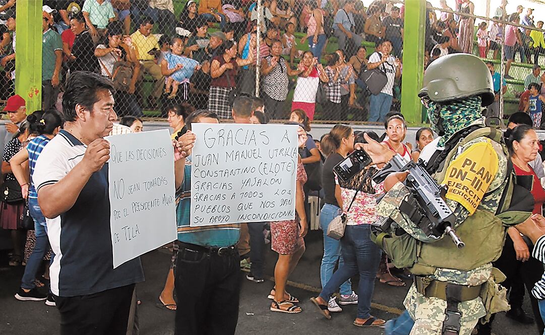 Aunque las autoridades acordaron que ayer iniciaría el retorno de desplazados a Tila, la gente no quiere regresar. Foto: Fredy Martínez Pérez | El Universal