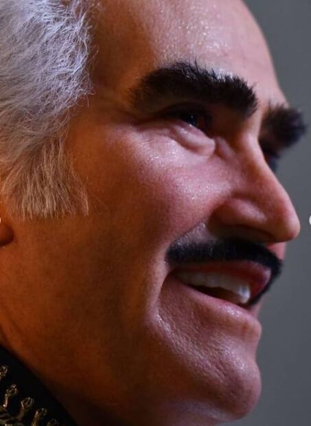 ¿Vicente Fernández, eres tú?, sorprende tremenda escultura del cantante