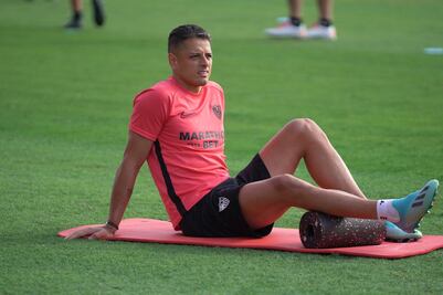¿Está listo 'Chicharito' Hernández para debutar con el Sevilla?