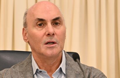 "Si no te la pones no funciona", dice el Premio Nobel de Medicina sobre la vacuna del Covid-19