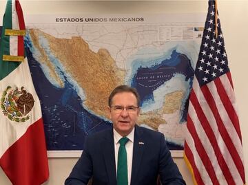 Esteban Moctezuma se mantiene al frente de la Embajada de México en EU; Sheinbaum decidirá mi permanencia, dice