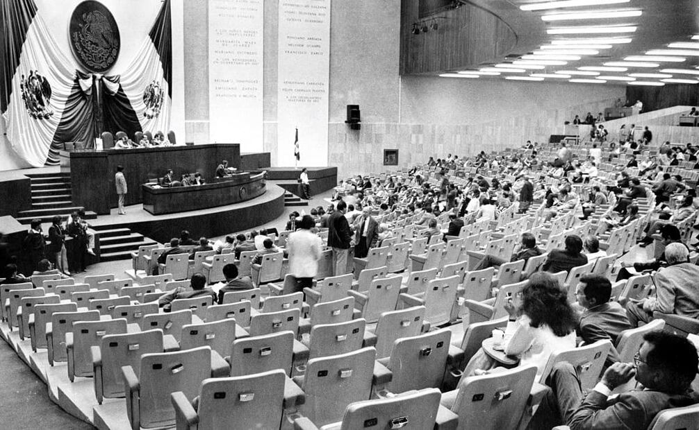 En la elección de 1964, el PPS y el PARM no alcanzaron los 2.5 puntos para las diputaciones por partido. El Colegio Electoral mantuvo su registro y les dio una representación legislativa más baja, con 3 y 1 diputados, respectivamente. Foto: Julio Argumedo/Archivo EL UNIVERSAL.