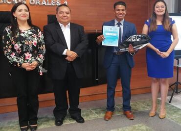 Estudiante de Ciencias Políticas gana Concurso de Oratoria de EL UNIVERSAL en Zacatecas
