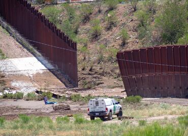 Declaran culpables a traficantes por muerte de 53 migrantes en 2022; cuerpos fueron hallados en remolque abandonado en carretera de Texas