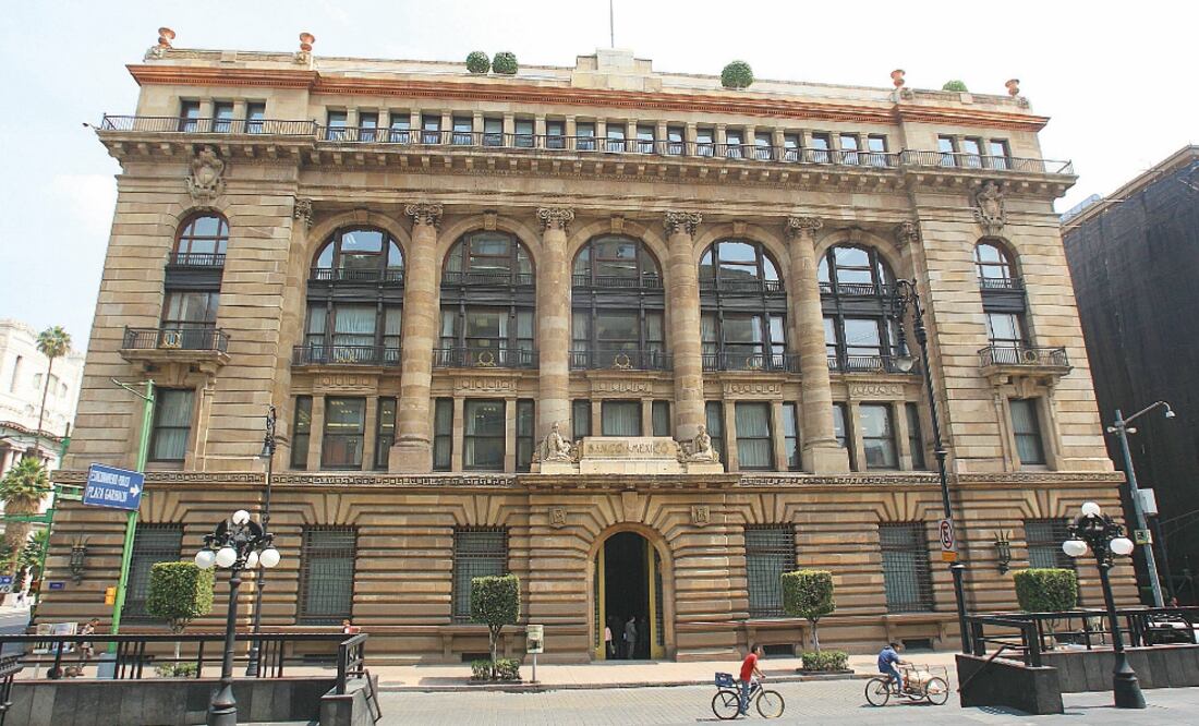 Según Banxico, se espera que la inflación general empiece a disminuir y converger gradualmente hacia la meta de 3% en el transcurso del año (ARCHIVO EL UNIVERSAL)