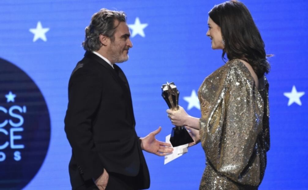 En los Critics' Choice Awards apapachan a Tarantino y Netflix  