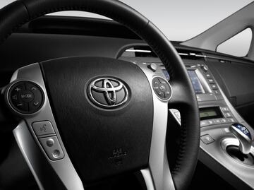 Toyota y Suzuki se unen para desarrollar modelos autónomos