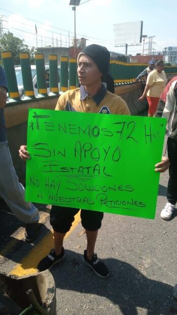 Damnificados en Ecatepec bloquean autopista México-Pachuca; exigen apoyo tras inundaciones