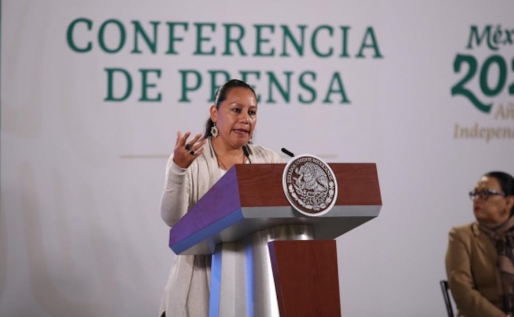 Muecas, disparates, “no somos iguales”, debate intenso... Crónica de Astillero en la mañanera de AMLO