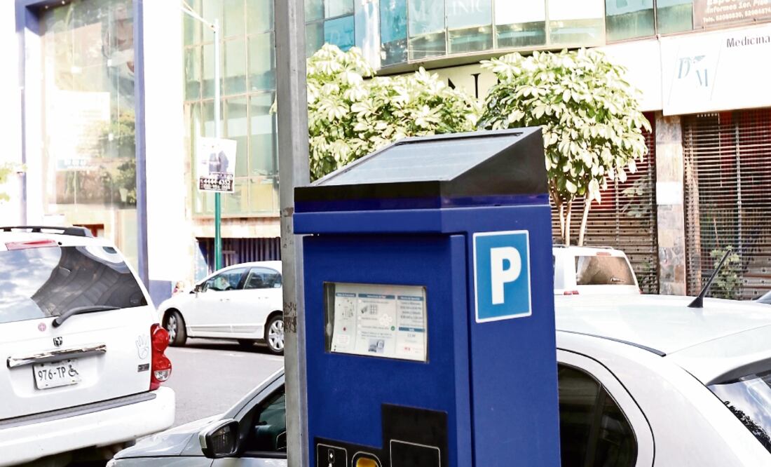 Menores percepciones. La baja en los ingresos se debió también a obras de remodelación y mantenimiento de luminarias en las áreas con parquímetros. Foto: ARCHIVO EL UNIVERSAL