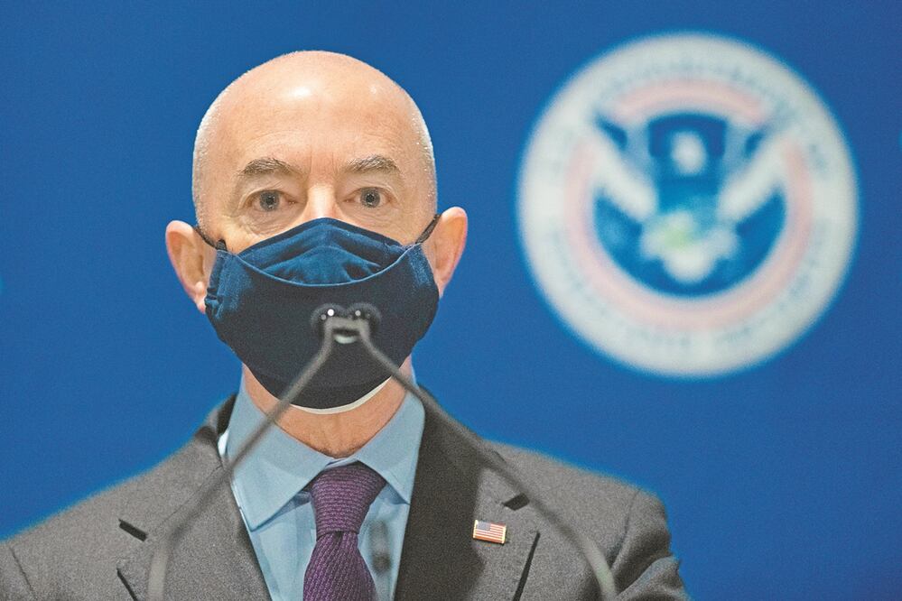 El titular de Seguridad, Alejan- dro N. Mayorkas, el 2 de marzo. Foto: AP.