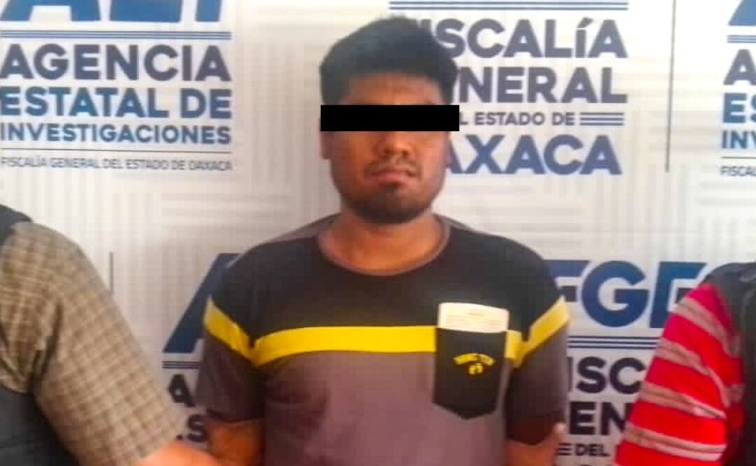 Elementos de la Agencia Estatal de Investigaciones detuvieran a M. O. S. L., en calles de Puerto Escondido. Foto: FGEO