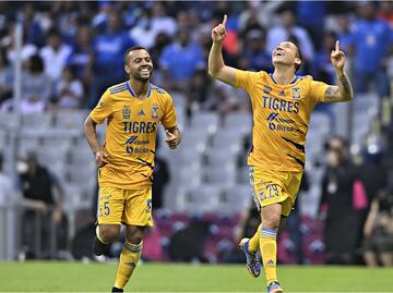 ¡Rugió en el Azteca! Tigres derrotó a Cruz Azul; 'Piojo' Herrera y 'Diente' López fueron expulsados