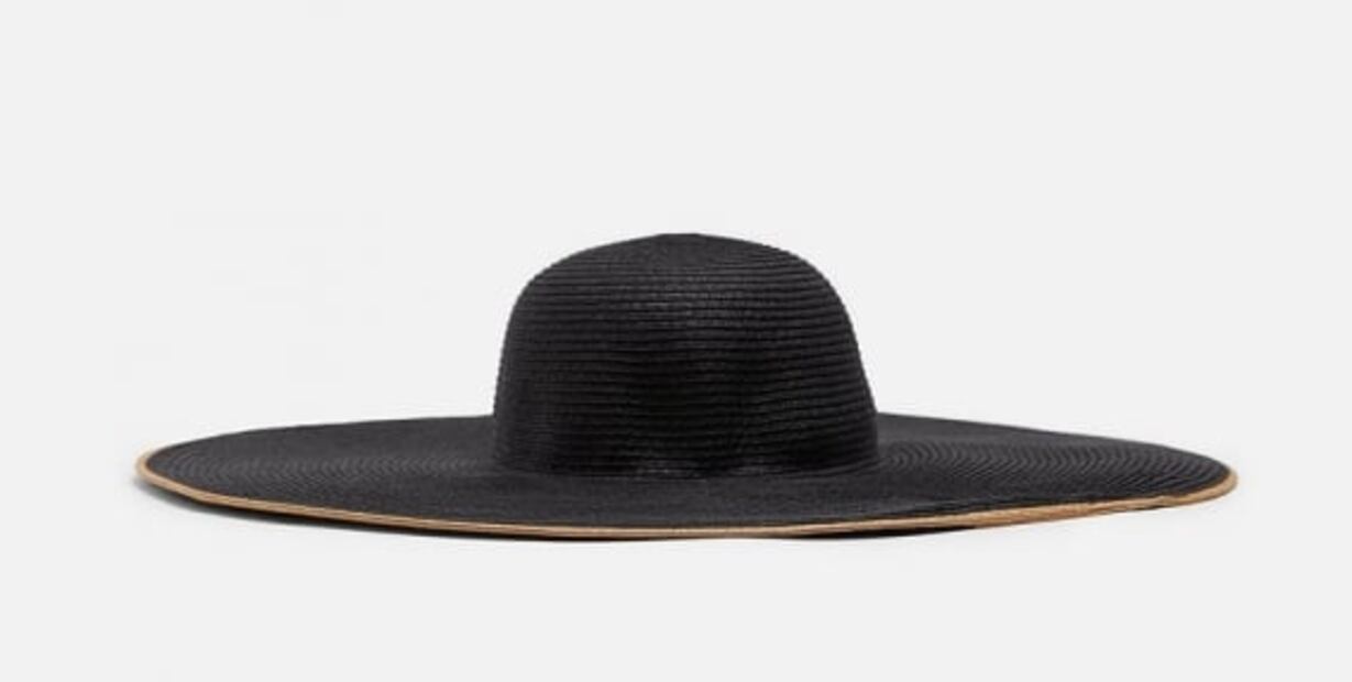 Prepárate para la playa. Busca tu sombrero