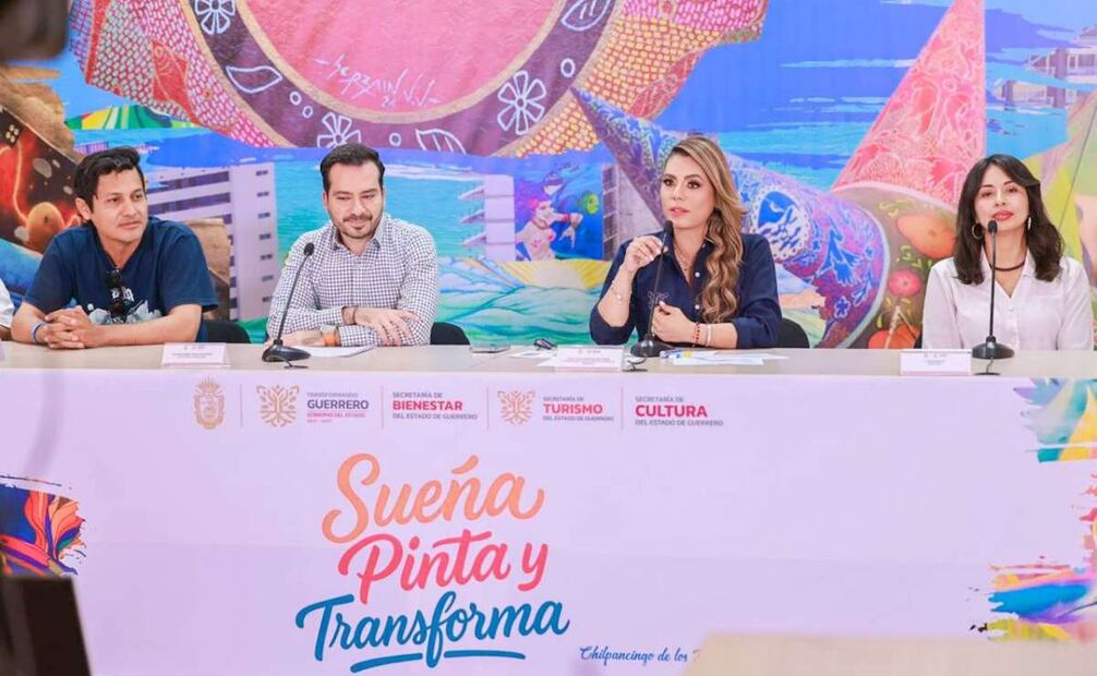 Con el Programa “Sueña, Pinta y Transforma”, 42 artistas guerrerenses han plasmado en 22 mil metros cuadrados en espacios públicos. Foto: Especial