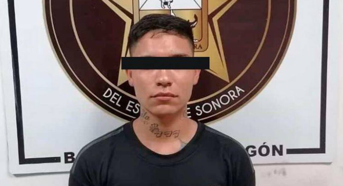 Sergio Daniel “N”, el chofer del taxi de aplicación en el que se vio por última vez con vida a Paola Andrea Bañuelos en Mexicali, se entregó esta tarde. Foto: Especial