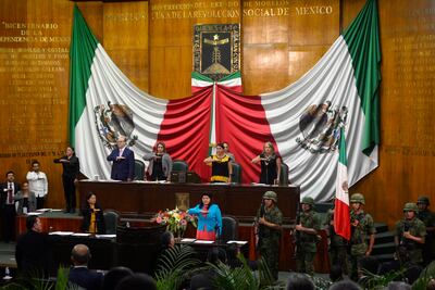 Diputados leen Bando Solemne que declara gobernador a Cuauhtémoc Blanco