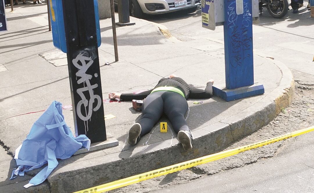 Asesinato. Monse fue interceptada por dos hombres cuando se dirigía a su negocio, donde se dedicaba a la preparación y venta de comida. (Especial)