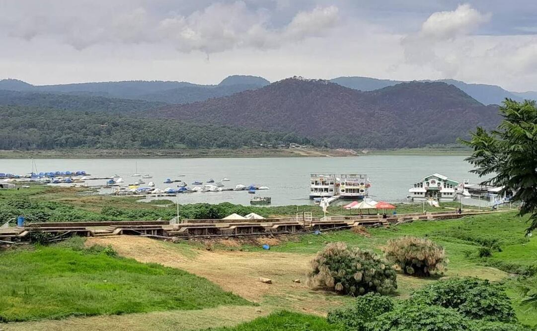 Reportan el alza de un metro en el almacenamiento de la presa Miguel Alemán. Foto: especial