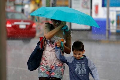 Reportan lluvia en al menos seis delegaciones de la CDMX