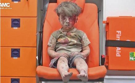 Como Omran, más de 100 mil niños en Aleppo: Unicef