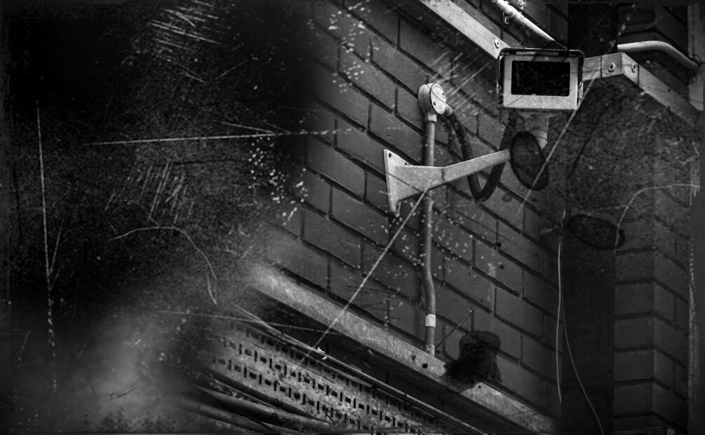 Cámara de seguridad. / Foto: Unsplash.