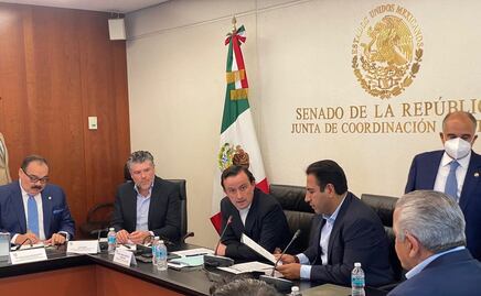 Directivos de Femexfut y Liga Mx se reúnen a puerta cerrada con senadores