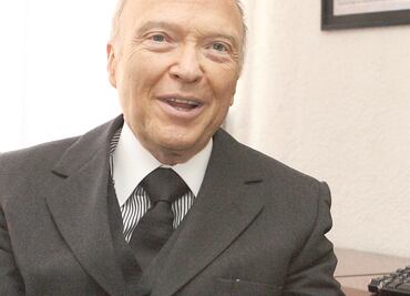 Designan oficialmente a Gertz Manero como encargado de despacho de PGR